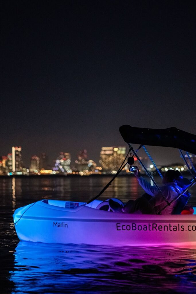 Night dte idea san diego glow boat experience80